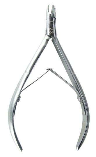 Pince &agrave; cuticules D23 Argent